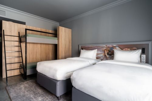 Junior Suite | Premium Family Room with Two Single Beds